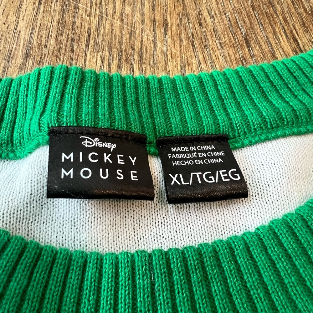 Like new Disney Christmas sweater : light weight - Picture 3 of 3